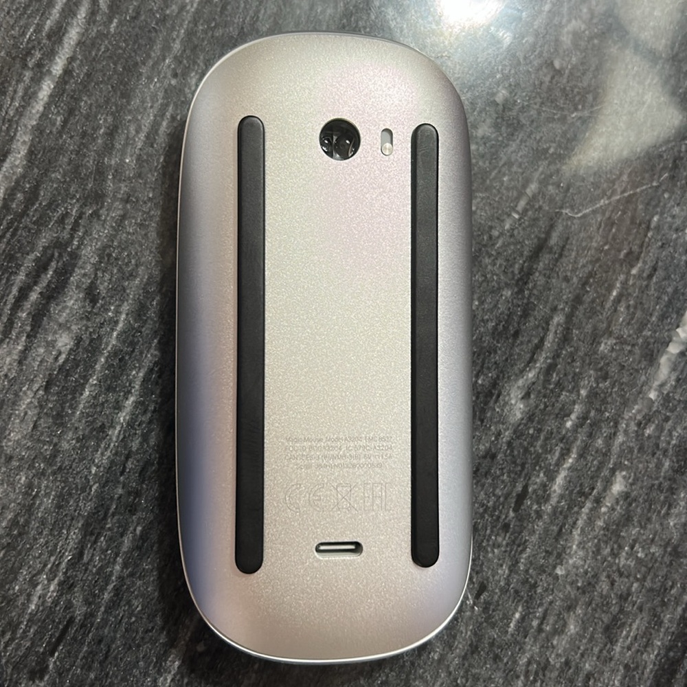 Apple Magic Mouse in White - Picture 5 of 5